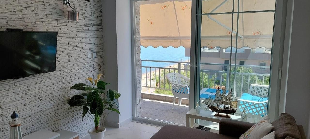 Sea View Perea Apartment Peraía Kültér fotó