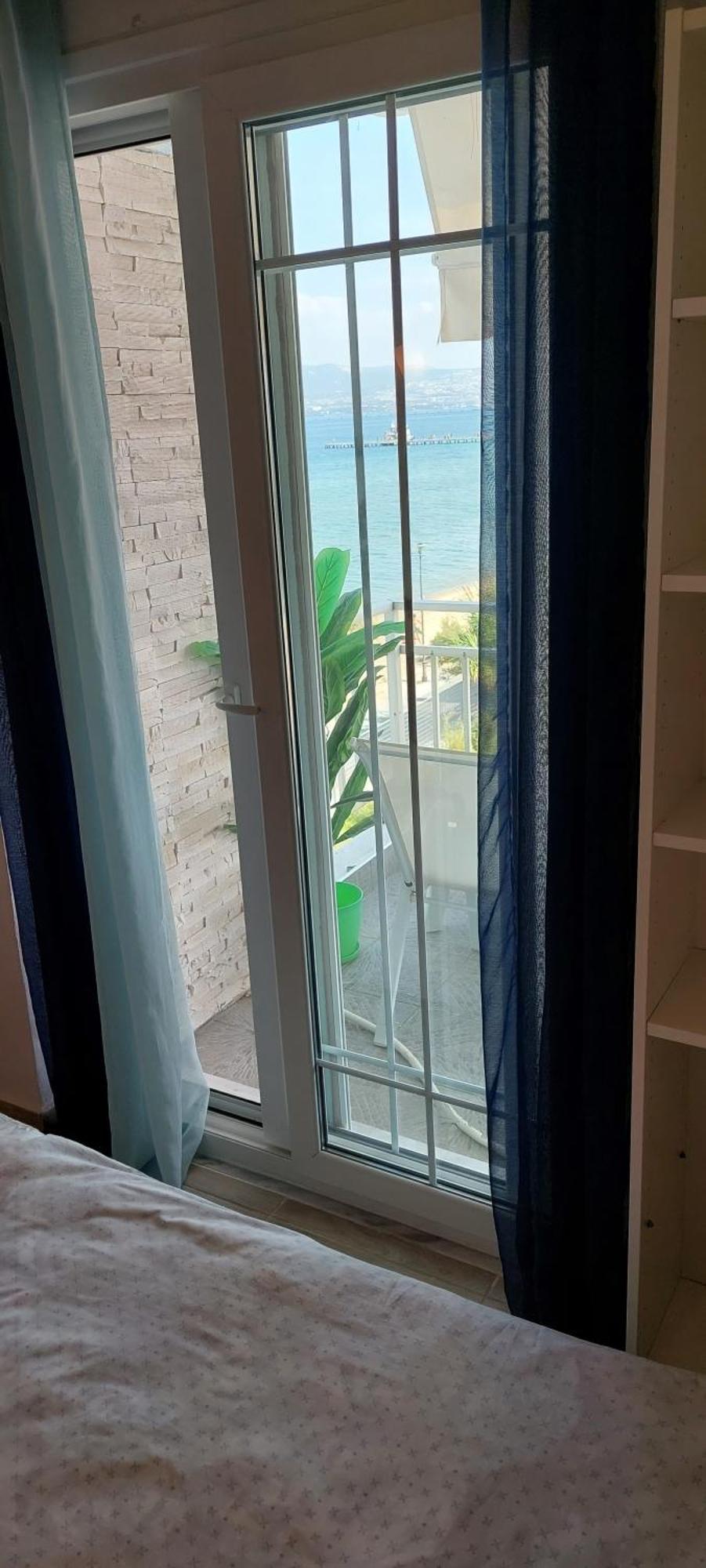 Sea View Perea Apartment Peraía Kültér fotó
